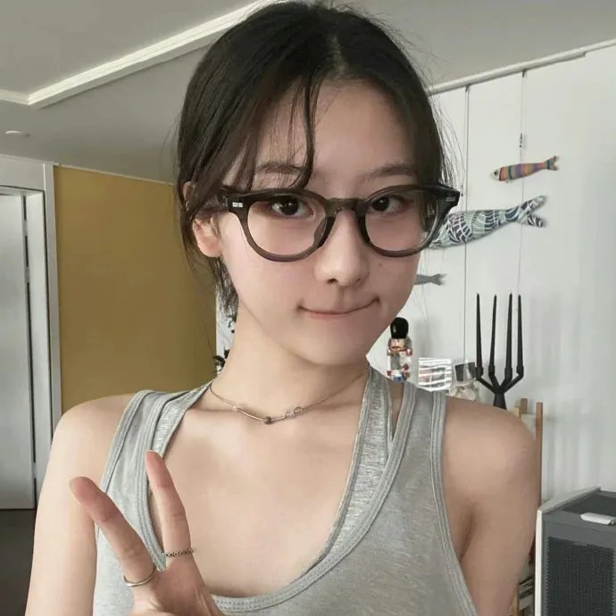 欲海春潮 封面